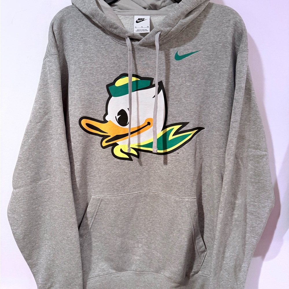 UNISEX Nike Gray Hoodie with Duck Graphic